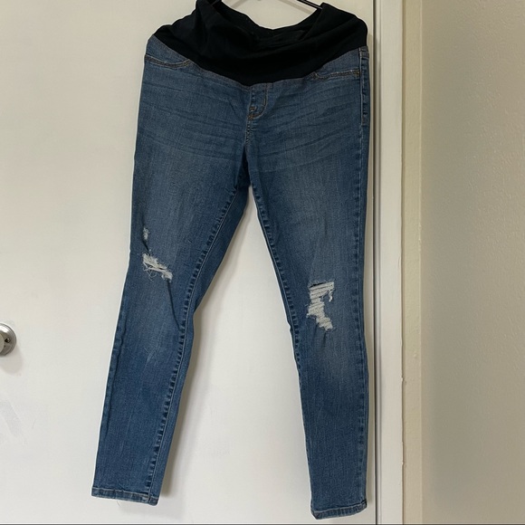 Bundle of maternity jeans - Picture 8 of 9